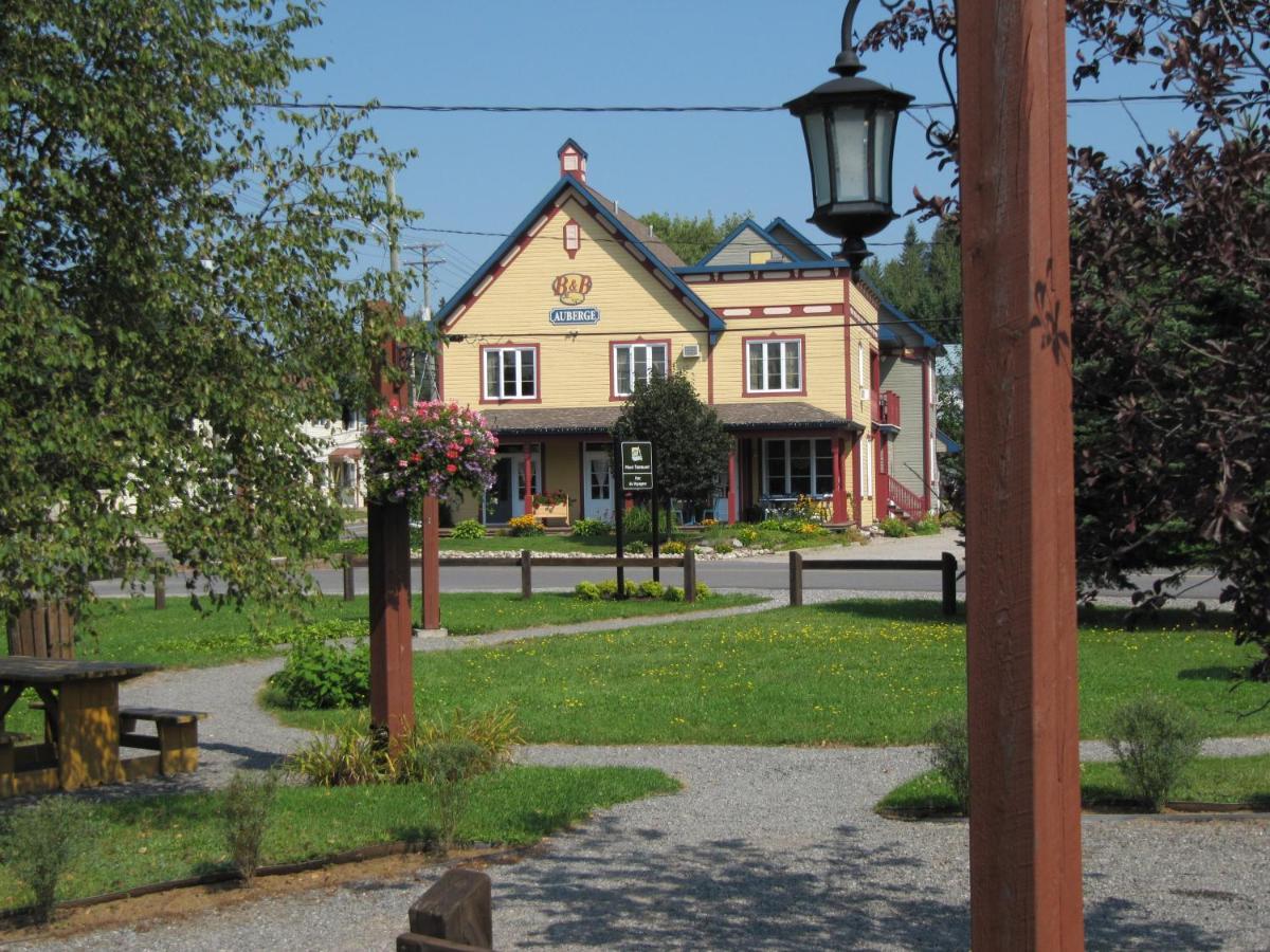 Auberge Le Voyageur มงต์-ทร็องบล็องต์ ภายนอก รูปภาพ