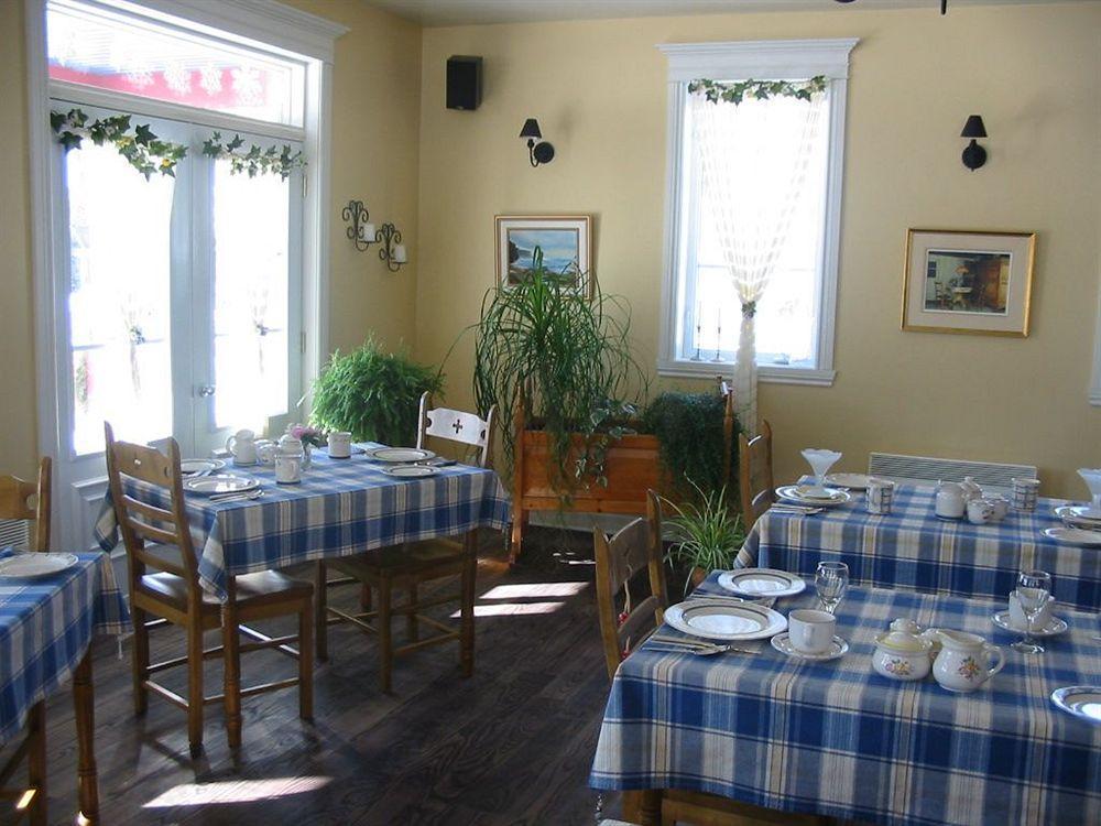 Auberge Le Voyageur มงต์-ทร็องบล็องต์ ภายนอก รูปภาพ